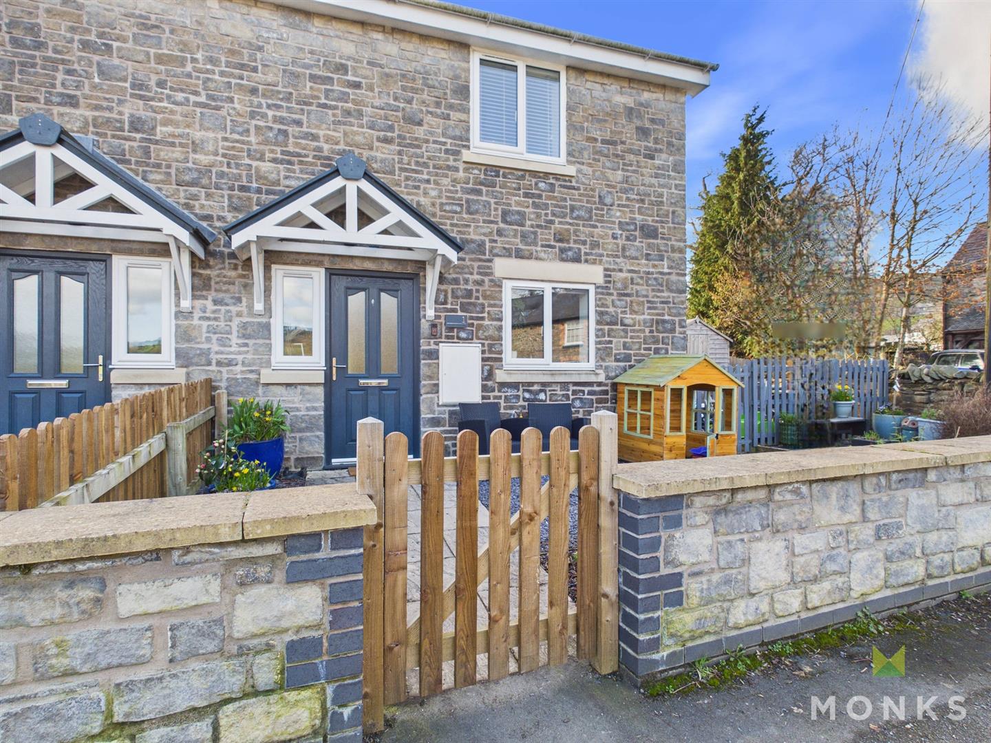 1 Cysgod Y Gyrn, Oswestry, SY10 7LQ For Sale